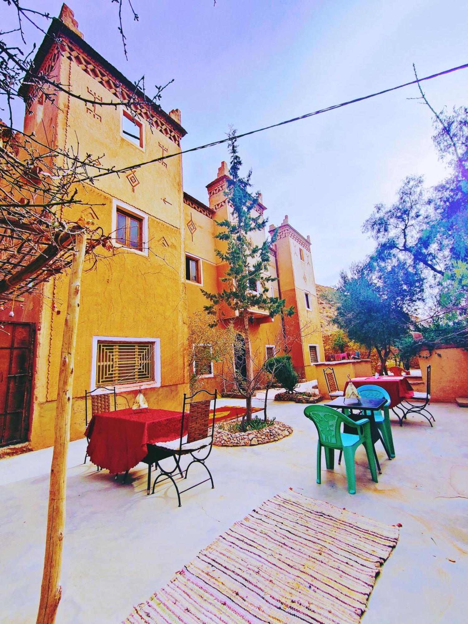Riad Kasbah Des Roches Akhendachou n'Ait Ouffi Exterior foto