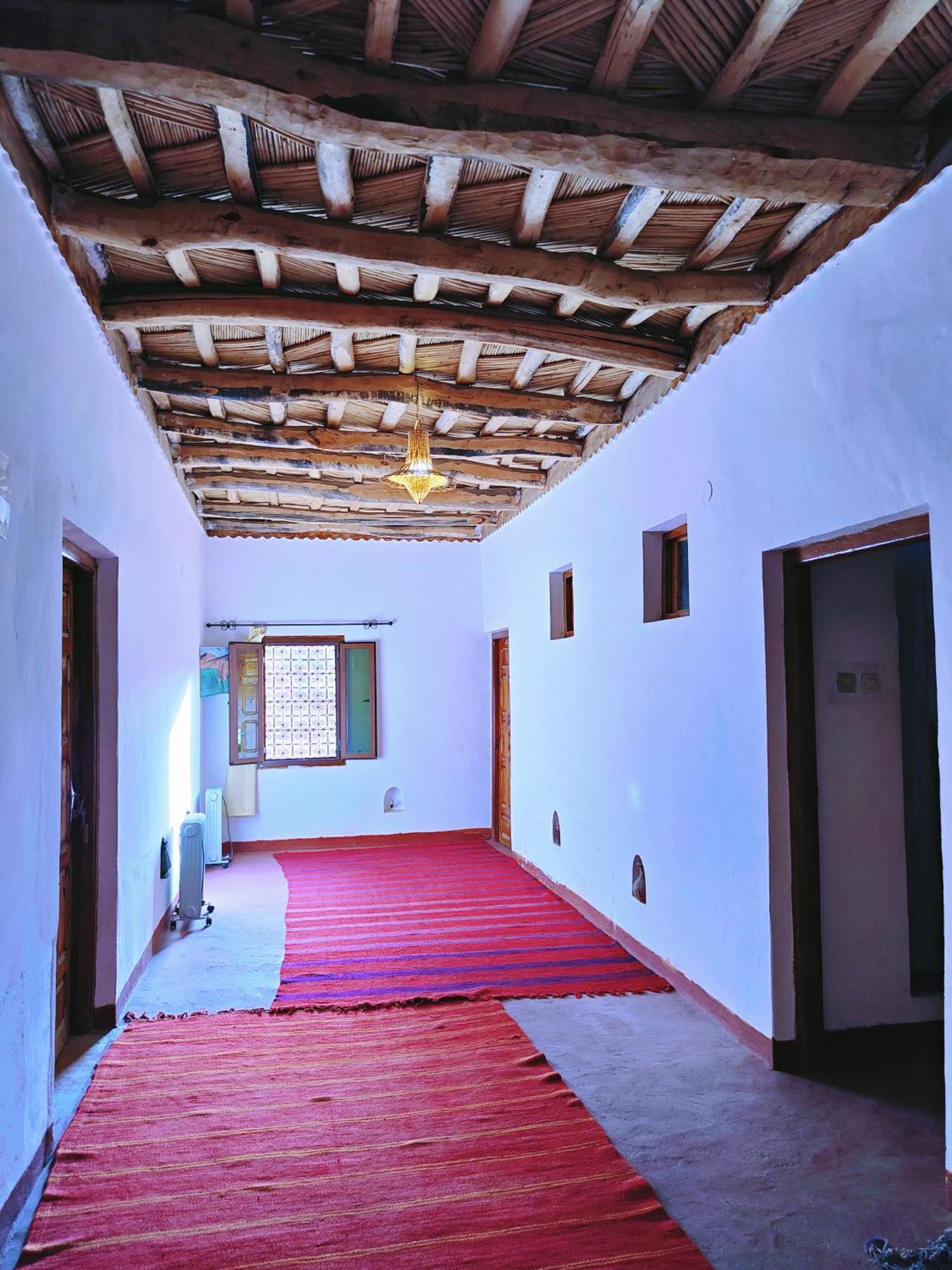 Riad Kasbah Des Roches Akhendachou n'Ait Ouffi Exterior foto