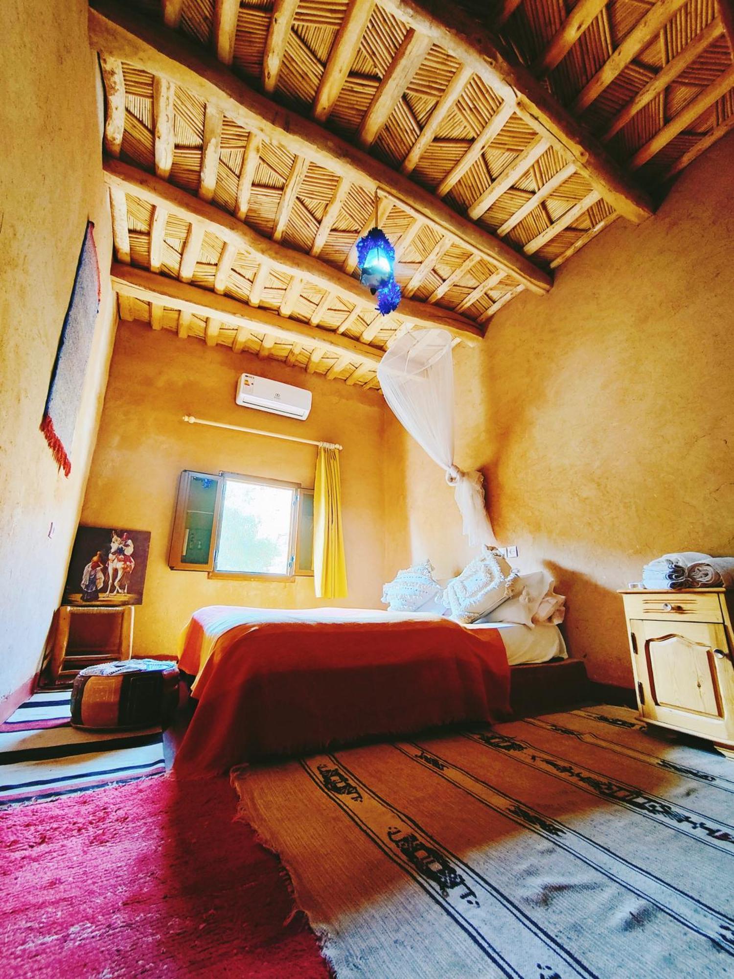 Riad Kasbah Des Roches Akhendachou n'Ait Ouffi Exterior foto